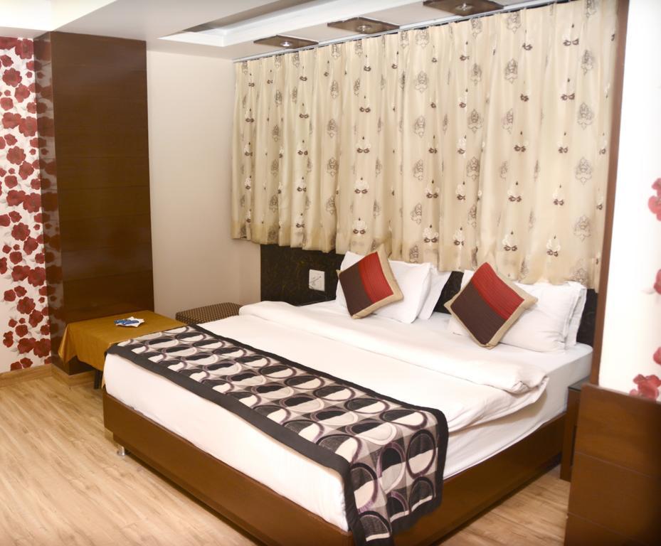 Hotel Palmdale Zirakpur Camera foto